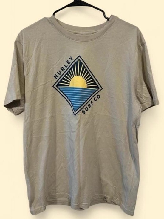 Hurley Other - Hurley Men's Tan Graphic Short Sleeve Tee with Sunrise Logo